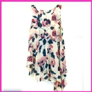 Sumo 100% silk top asymmetrical hemline feminine boho top Floral